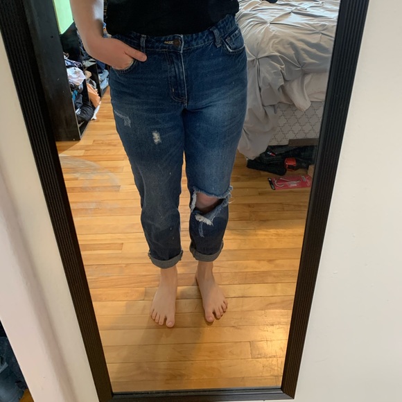 High Waisted Mom Jeans - Picture 3 of 4